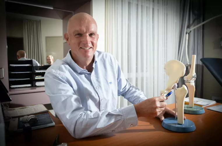 dr darren paterson northern daily leader (1)